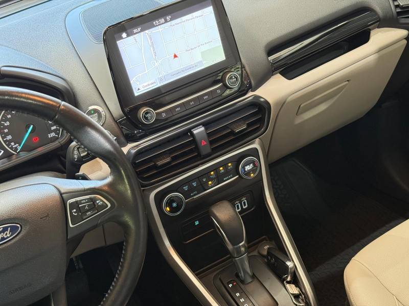 FORD - ECOSPORT - 2018/2019 - Vermelha - R$ 84.900,00