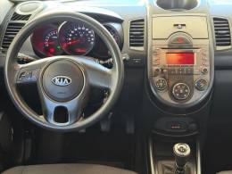 KIA MOTORS - SOUL - 2009/2010 - Vermelha - R$ 39.500,00