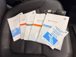 VOLKSWAGEN - JETTA - 2011/2012 - Prata - R$ 59.900,00