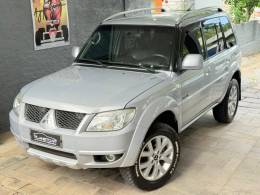 MITSUBISHI - PAJERO TR4 - 2010/2010 - Prata - R$ 59.900,00