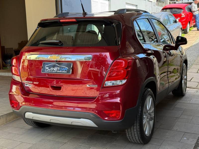 CHEVROLET - TRACKER - 2018/2018 - Vermelha - R$ 89.900,00