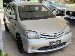 TOYOTA - ETIOS - 2014/2014 - Prata - R$ 40.000,00