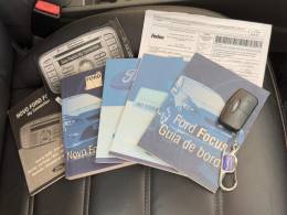 FORD - FOCUS - 2013/2013 - Prata - R$ 56.000,00