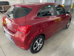 CHEVROLET - ONIX - 2018/2018 - Vermelha - R$ 68.000,00