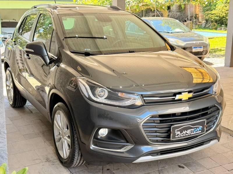 CHEVROLET - TRACKER - 2018/2018 - Cinza - R$ 89.900,00