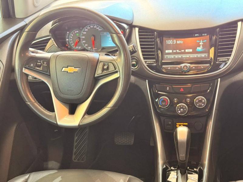 CHEVROLET - TRACKER - 2018/2018 - Cinza - R$ 89.900,00