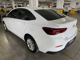 CHEVROLET - ONIX - 2021/2021 - Branca - R$ 80.000,00