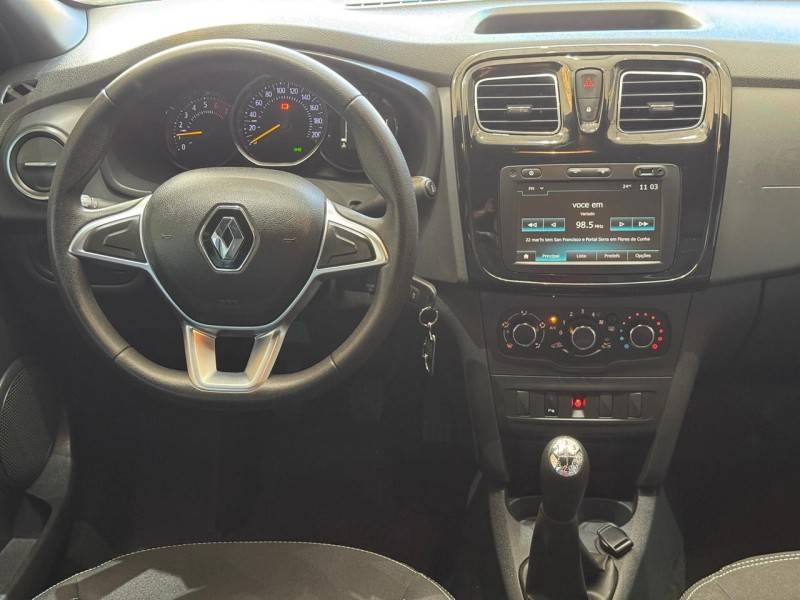 RENAULT - SANDERO - 2019/2020 - Branca - R$ 45.900,00