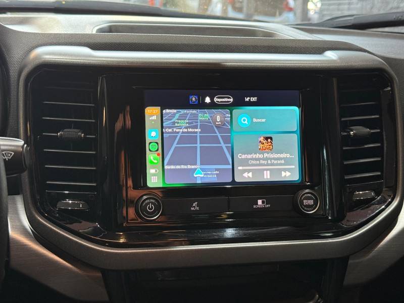FIAT - TORO - 2023/2023 - Vermelha - R$ 114.000,00