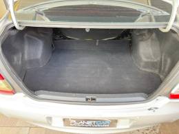 TOYOTA - ETIOS - 2014/2014 - Prata - R$ 40.000,00