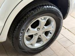 HYUNDAI - TUCSON - 2010/2011 - Prata - R$ 43.500,00