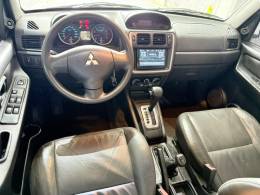 MITSUBISHI - PAJERO TR4 - 2010/2010 - Prata - R$ 59.900,00
