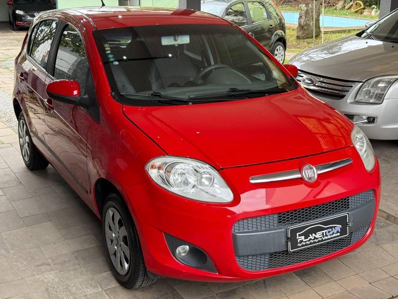 FIAT - PALIO - 2012/2013 - Vermelha - R$ 34.900,00