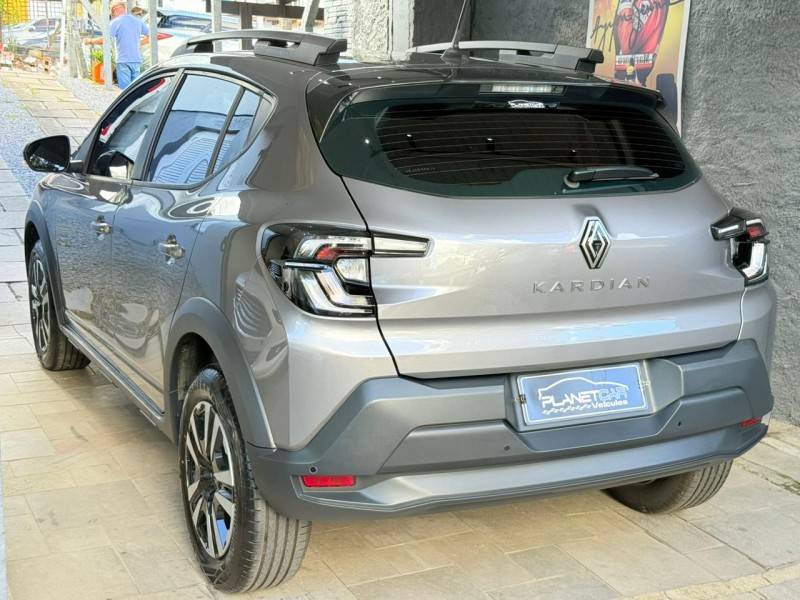RENAULT - KARDIAN - 2024/2025 - Cinza - R$ 99.900,00