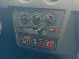 CHEVROLET - CELTA - 2009/2010 - Preta - R$ 28.900,00