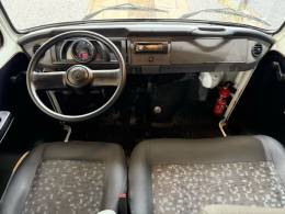 VOLKSWAGEN - KOMBI - 2013/2014 - Branca - R$ 55.000,00
