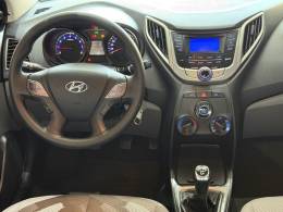 HYUNDAI - HB20S - 2014/2015 - Branca - R$ 55.000,00