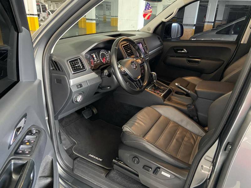 VOLKSWAGEN - AMAROK - 2019/2019 - Cinza - R$ 159.900,00