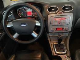 FORD - FOCUS - 2012/2013 - Prata - R$ 45.000,00