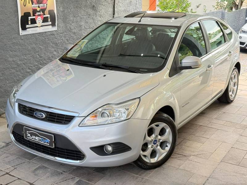 FORD - FOCUS - 2013/2013 - Prata - R$ 56.000,00