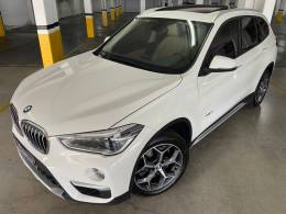 BMW - X1 - 2017/2018 - Branca - R$ 138.000,00