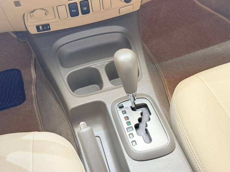 TOYOTA - HILUX SW4 - 2012/2012 - Prata - R$ 104.900,00