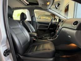 FORD - FOCUS - 2009/2009 - Prata - R$ 35.500,00