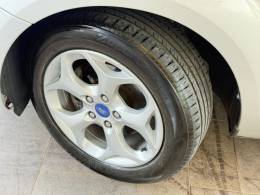 FORD - FOCUS - 2013/2013 - Prata - R$ 56.000,00