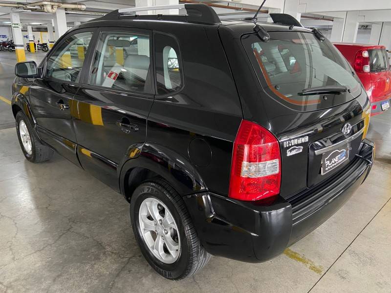 HYUNDAI - TUCSON - 2013/2014 - Preta - R$ 54.000,00
