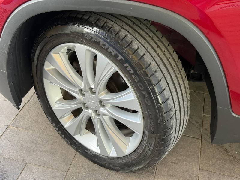 CHEVROLET - TRACKER - 2018/2018 - Vermelha - R$ 89.900,00