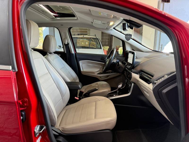 FORD - ECOSPORT - 2018/2019 - Vermelha - R$ 84.900,00