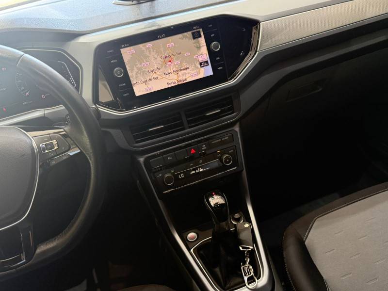 VOLKSWAGEN - T-CROSS - 2019/2020 - Preta - R$ 102.000,00