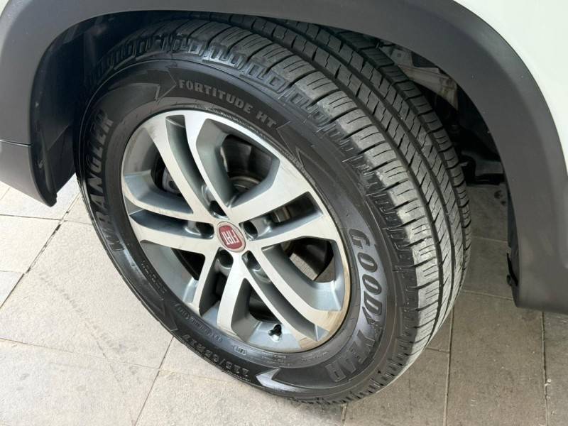 FIAT - TORO - 2019/2019 - Branca - R$ 99.900,00
