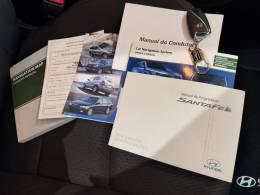 HYUNDAI - SANTA FÉ - 2013/2014 - Preta - R$ 85.900,00