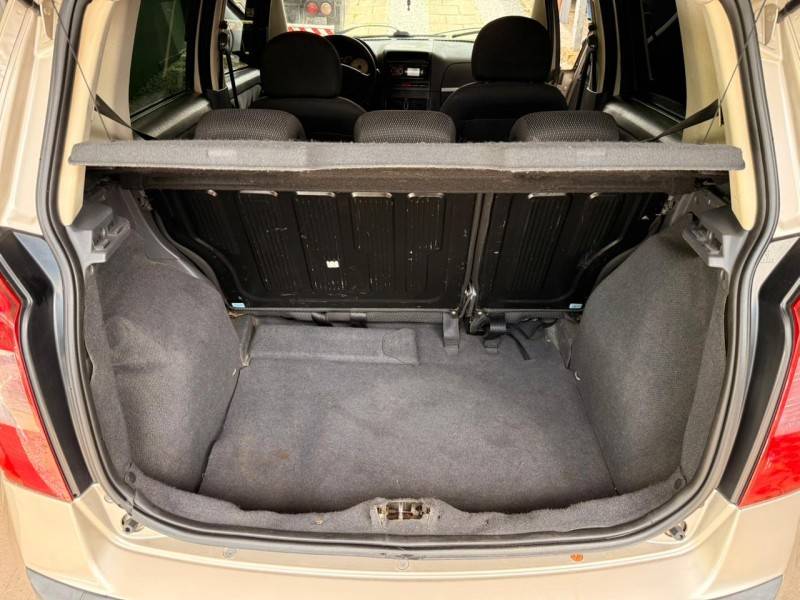 FIAT - IDEA - 2006/2007 - Bege - R$ 24.500,00