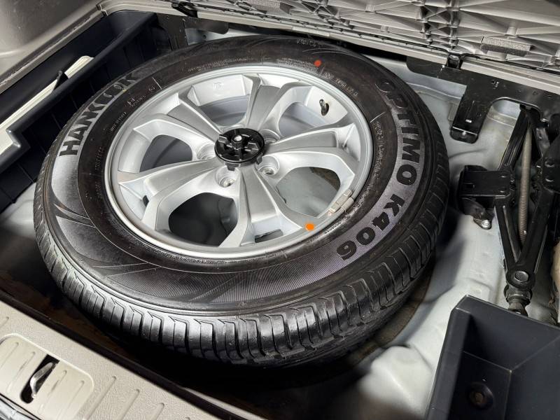 HYUNDAI - TUCSON - 2010/2011 - Prata - R$ 43.500,00