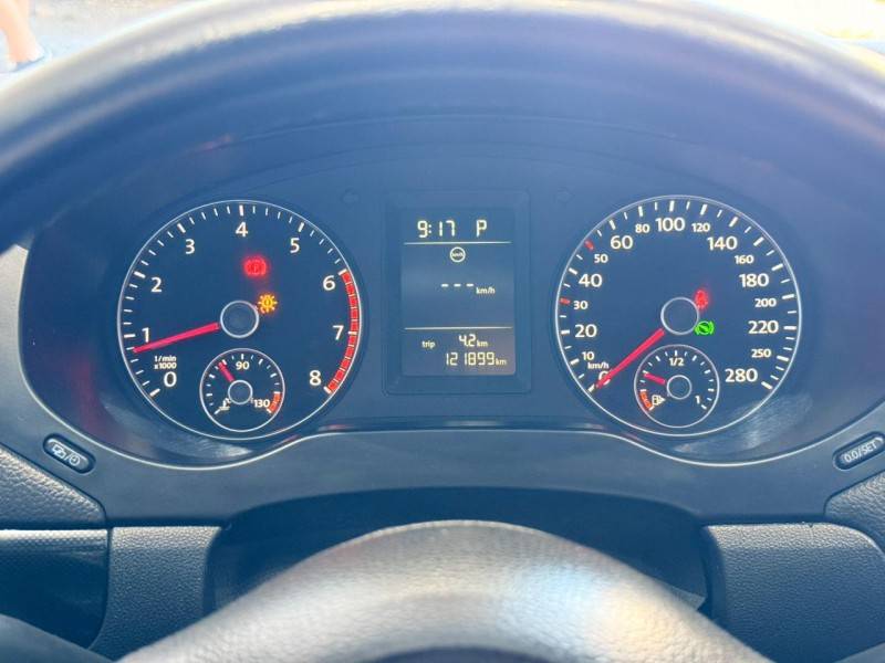 VOLKSWAGEN - JETTA - 2011/2012 - Prata - R$ 59.900,00