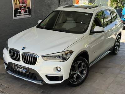 BMW - X1 - 2017/2018 - Branca - R$ 133.900,00