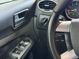 FORD - FOCUS - 2009/2009 - Prata - R$ 35.500,00