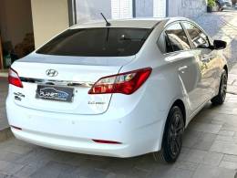 HYUNDAI - HB20S - 2014/2015 - Branca - R$ 55.000,00