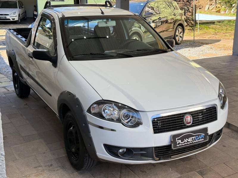 FIAT - STRADA - 2009/2009 - Branca - R$ 35.000,00
