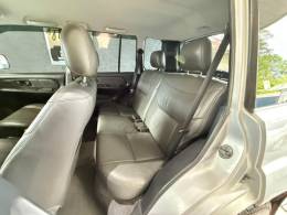 MITSUBISHI - PAJERO TR4 - 2010/2010 - Prata - R$ 59.900,00