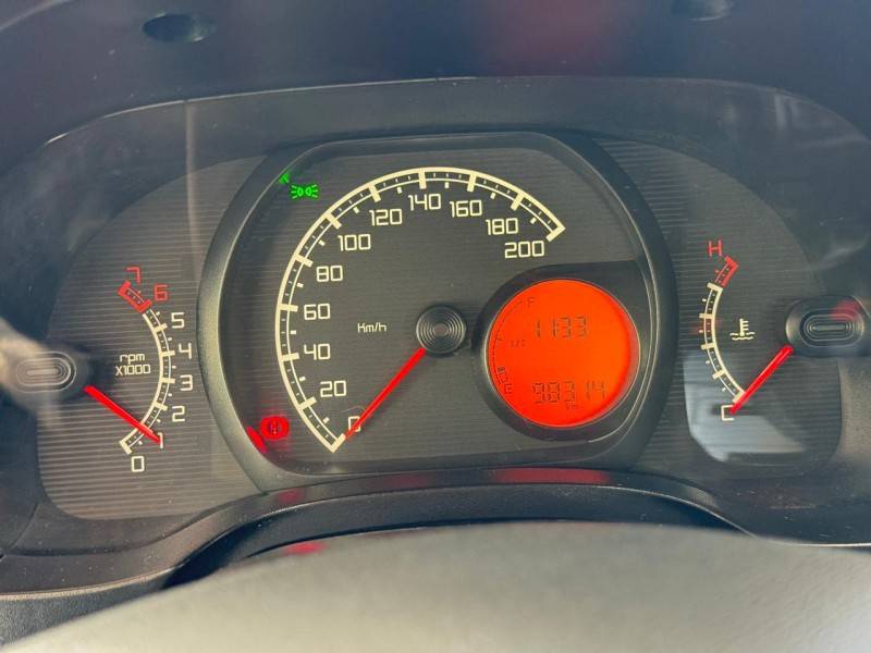 FIAT - STRADA - 2019/2020 - Branca - R$ 60.000,00