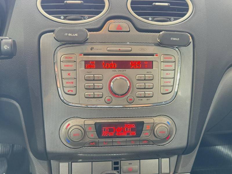 FORD - FOCUS - 2013/2013 - Prata - R$ 56.000,00