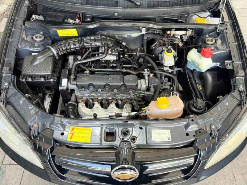 CHEVROLET - CELTA - 2009/2010 - Preta - R$ 28.900,00