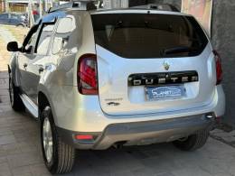 RENAULT - DUSTER - 2015/2016 - Prata - R$ 61.000,00