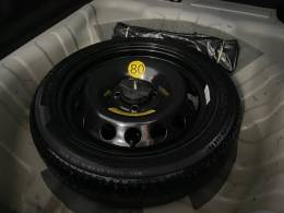 CHEVROLET - ONIX - 2021/2021 - Branca - R$ 80.000,00