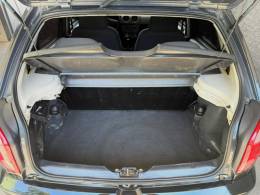 CHEVROLET - CELTA - 2009/2010 - Preta - R$ 28.900,00