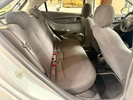 CHEVROLET - ONIX - 2015/2015 - Prata - R$ 52.900,00