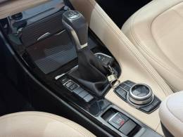 BMW - X1 - 2017/2018 - Branca - R$ 133.900,00